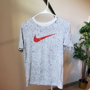 Nike 90s inspired unisex shirt